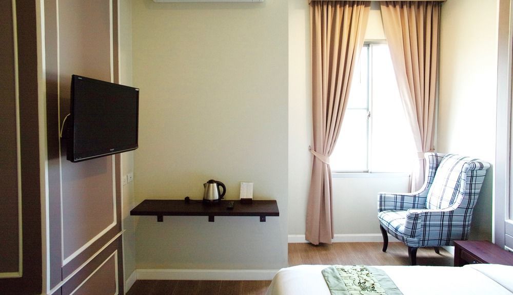 J. Park Hotel Chonburi Exterior foto